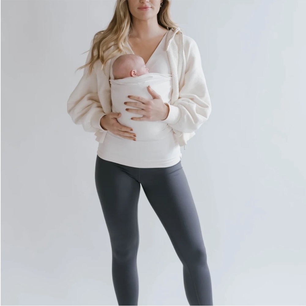 LALABU SOOTHE MATERNITY NURSING POSTPARTUM CREAM IVORY TANK TOP WITH CARRIER